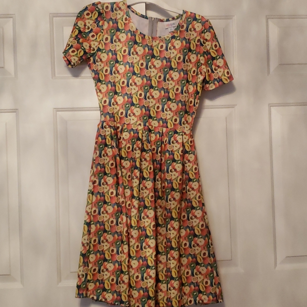 Lularoe Emelia
